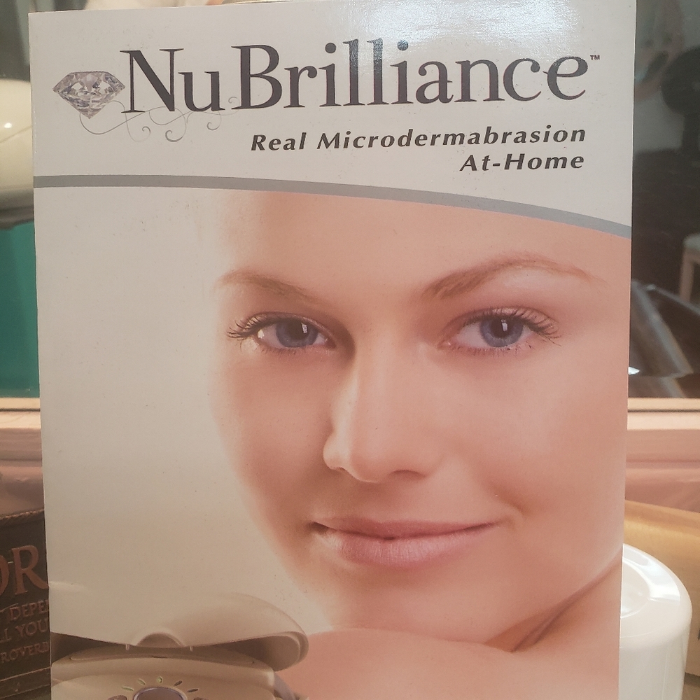 Microdermabrasion unit